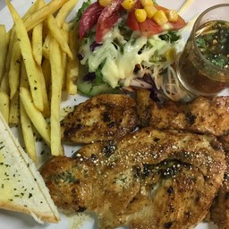 สเต็กไก่ซอสแจ่ว