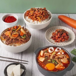 [อร่อยซ่ากับโค้ก] เซตสุดคุ้ม แกงกิมจิ+ข้าวหน้าหมูผัดกิมจิใหญ่+ข้าวหน้าหมูผัดซอสใหญ่ +  โค้ก ออริจินัล (กระป๋อง)
