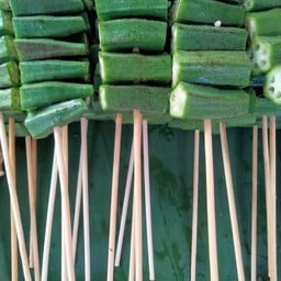 ปิ้งย่าง หม่าล่า ตลาดบริบูรณ์