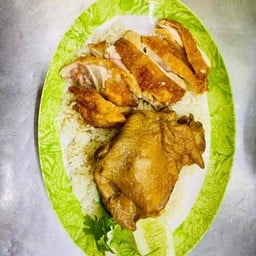 ข้าวมันไก่ทอดผสมอบ