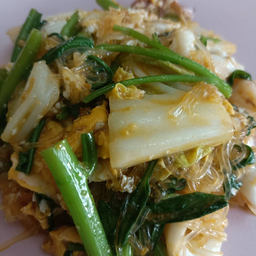 สุกี้แห้ง