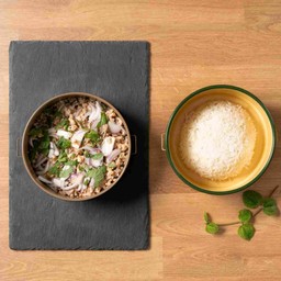 โรงอาหาร by มีบุญอิทเทอรี่ อนุสาวรีย์ชัยสมรภูมิ