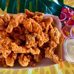 ไก่แซ่บ เฮียบอย ตลาดนัดตรีสุขถูกดี