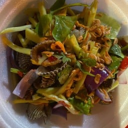 ออนิวดิ้งกิ้ง ออนิวดิ้งกิ้งเครืีองดื่มทุกประเภทแลถ้าหารต่างๆสาขา1