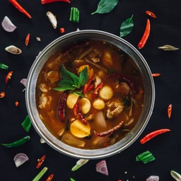 ต้มยำพวงไข่