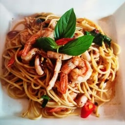 สปาเก็ตตี้ผัดขี้เมาแฮม