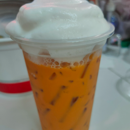 ชาไทยใส่นม เย็น