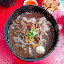 ก๋วยเตี๋ยวเรือ ณ ทุ่งโพธิ์