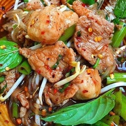 ก๋วยเตี๋ยวเรือเนื้อสด