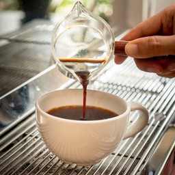 อเมริกาโน่ร้อน