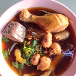 ก๋วยเตี๋ยวไก่ ธรรมดา