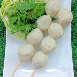 ลูกชิ้นหมูล้วน ทอด