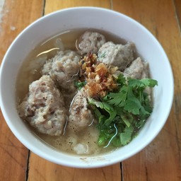 ข้าวต้มหมูเด้ง ต้มยำ