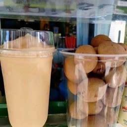 ละมุดปั่นนมสด