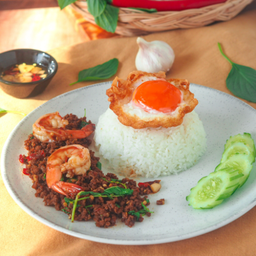 โคตรกะเพรากุ้ง+เนื้อไทยแองกัส+ไข่ดาว