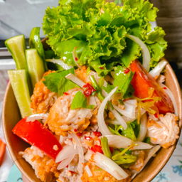 ข้าวยำไก่กรอบ (เริ่ดๆ)