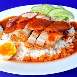 ข้าวหมูแดง+หมูกรอบ