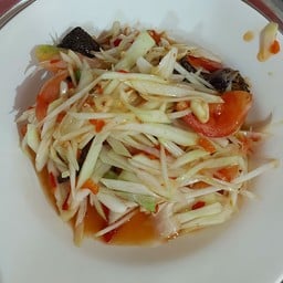 ส้มตำ ยำแหลก ตลาดฐานเพชรนนท์