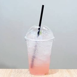 ลิ้นจี่โซดา