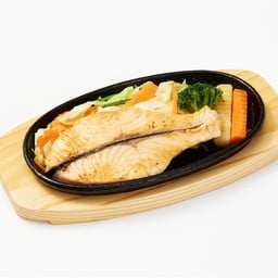 สเต็กปลาแซลมอน