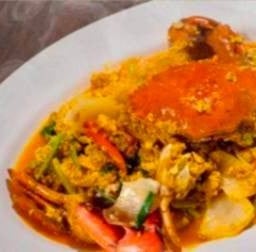 ปูไข่ผัดผงกะหรี่