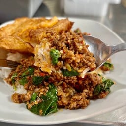 ข้าวหน้าแพนงหมูชิ้นหรือหมุสับ (โปรดระบุให้ชัดเจน)