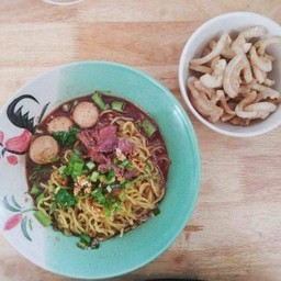 ก๋วยเตี๋ยวเรือเนื้อ