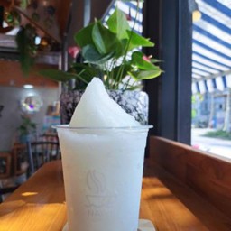 มะพร้าวน้ำหอมปั่น