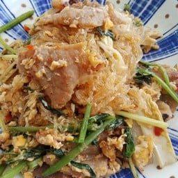 สุกี้แห้งหมู