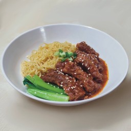 บะหมี่หมูอบซอส