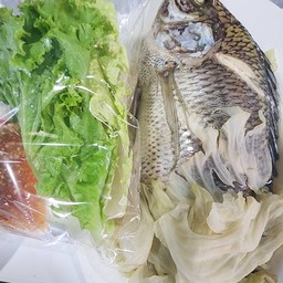 ปลานิลนึ่งน้ำจิ้มซีฟู้ด