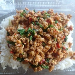 ชายสี่บะหมี่เกี๊ยว(เซเว่นหนองข้างคอก)