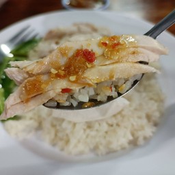 มณฑิราข้าวมันไก่
