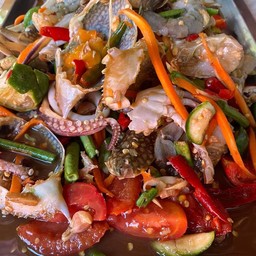 ตำปูม้ากุ้งสด