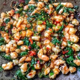 เจ้าจ๋อง กะเพราเนื้อในตำนาน สาขา2 (สาขาแรกยังไม่มี ถ้าขายดีถึงจะเปิดสาขาแรก)