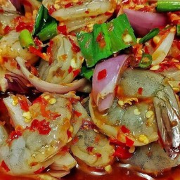 ยำกุ้งดิบน้ำปลาร้า