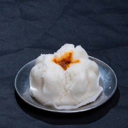 ซาลาเปา-หมูแดง