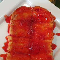 ปังเนยสตอเบอรี่ Strawberry butter toast