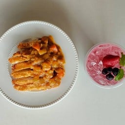 Buttercup cafe & Bistro