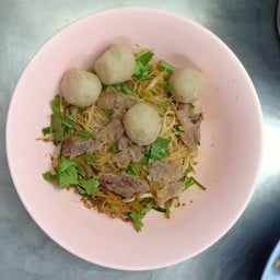 เส้นเล็กแห้งพิเศษเนื้อเปื่อยลูกชิ้น