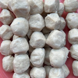 ลูกชิ้นหมูจานเด็ด