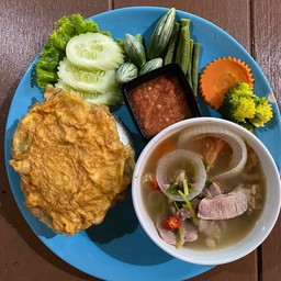 ข้าวไข่เจียว+ซุปเนื้อ