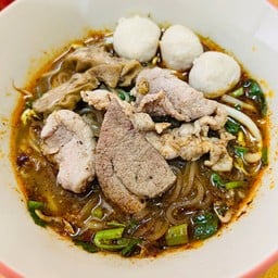 เฮือนทอง ก๋วยเตี๋ยวเรือไม่ต้องปรุง