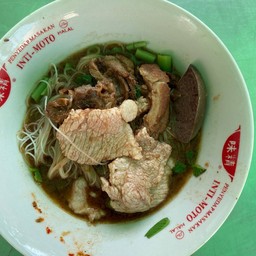 ก๋วยเตี๋ยวเรือนายป. ตะวันฉาย