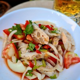 ยำหมูยอหนัง (หมูยออุบลแท้)