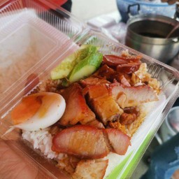 ข้าวหมูแดง