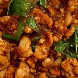 ผัดพริกแกงไก่ (กับข้าว)