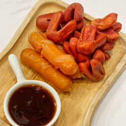 ไส้กรอกแดง+ไส้กรอกไก่(หนังกรอบ)