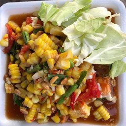 ตำข้าวโพดไข่เค็ม