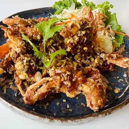 ปูนิ่มทอดกระเทียม